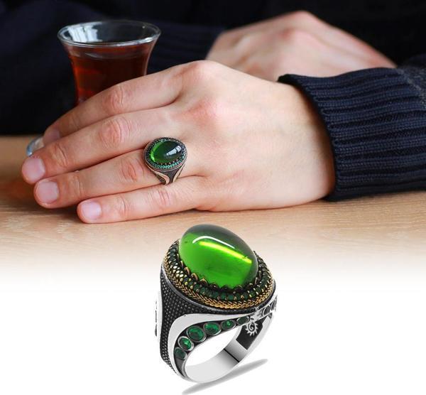 Yeşil Zirkon Taşlı Mikro Zirkon Taş Mıhlamalı Oval Tasarım 925 Ayar Gümüş Erkek Yüzük - Image 1