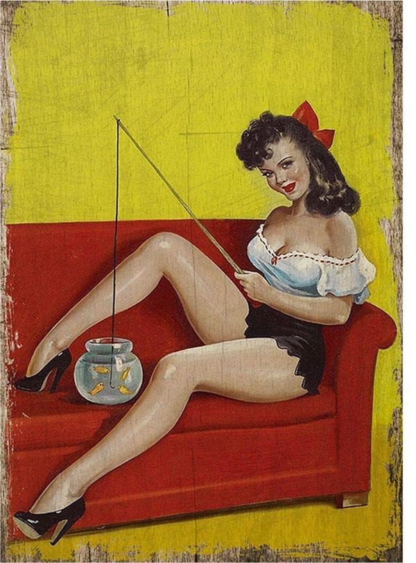 Bedeko Fanusta Balık Tutan Pin Up Kızı Mdf Poster - Image 1