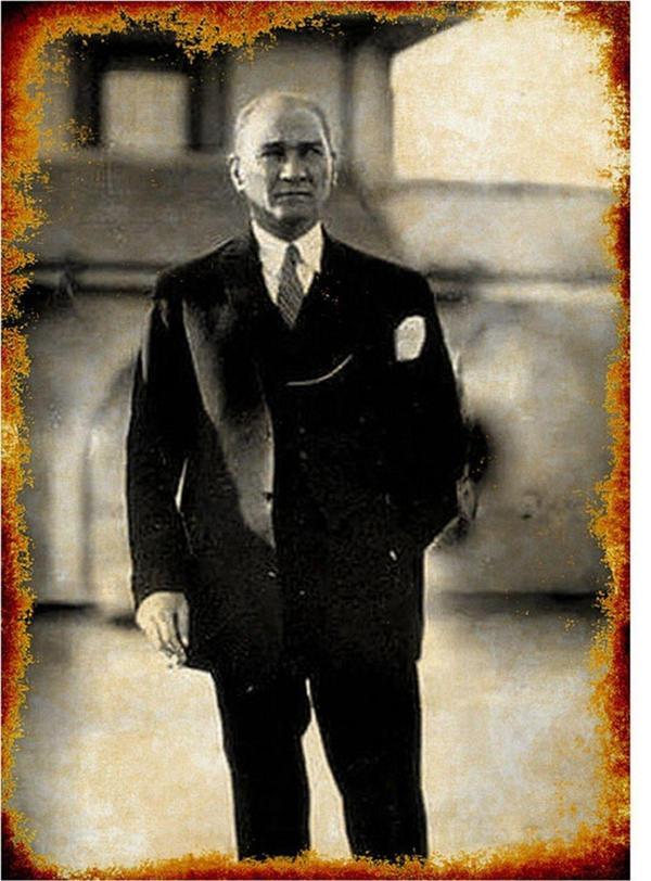 Bedeko Gazi Mustafa Kemal Atatürk Art Mdf Poster - Image 1