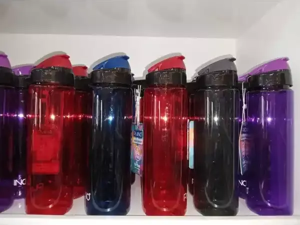 Piano Trıtan Matara Lıdya Color 630 ML Pymat-91 (1 Adet Fiyatıdır) - Image 1