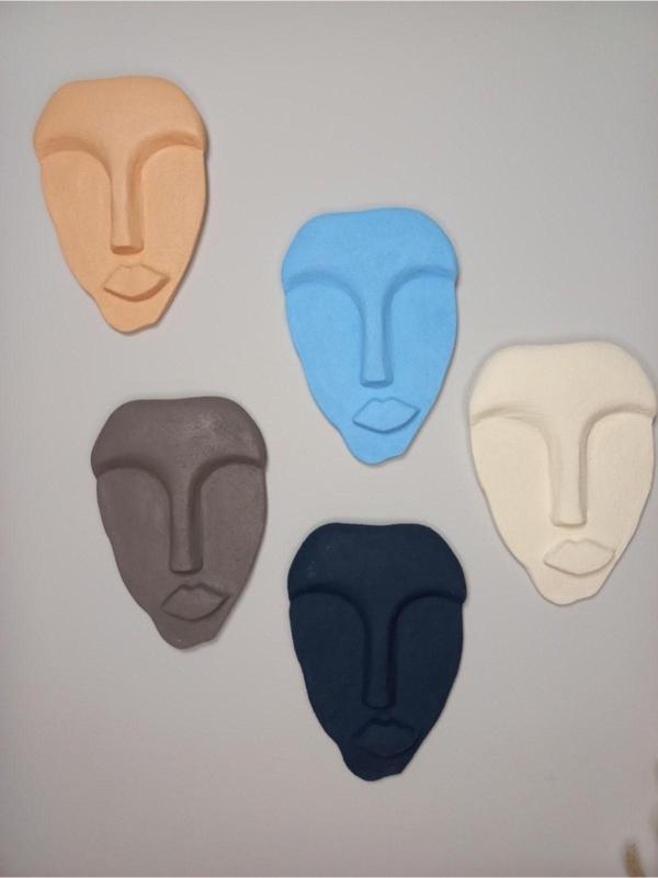 Mes Reves Design El Yapımı Minimalist Tasarım Duvar Dekorasyon Maskları (Maskeleri) 5'Li Set - Image 1