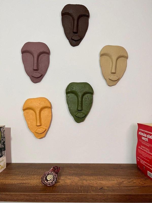 Mes Reves Design El Yapımı Minimalist Tasarım Duvar Dekorasyon Maskları (Maskeleri) 5'Li Set - Image 1