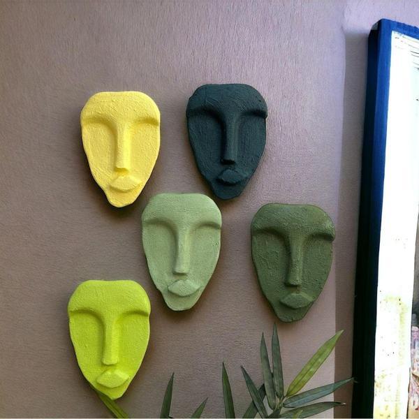 Mes Reves Design El Yapımı Taş Heykel Soyut Yüz Maske 5'Li Set, Modern Yeşil Renkli Soyut Duvar Dekoru - Image 1