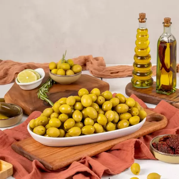 Yöre Kokteyl Yeşil Zeytin 2 Kg - Image 1