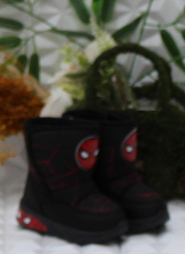 Spıderman Leroy Siyah Rahat Orijinal Ürün Erkek Çocuk Bot - Image 1