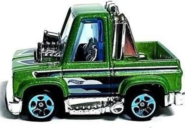Hot Wheels Tekli Arabalar Toon'd 83 Chevy Silverado HKH98 - Image 1