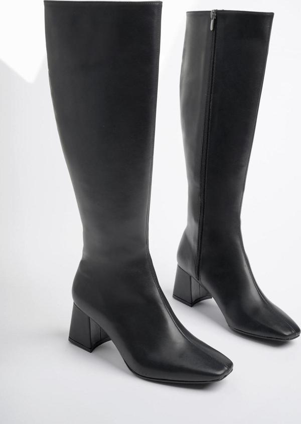 Muggo KAROLİNE Garantili Küt Burun Yandan Fermuarlı Topuklu Kadın Çizme  - Image 1