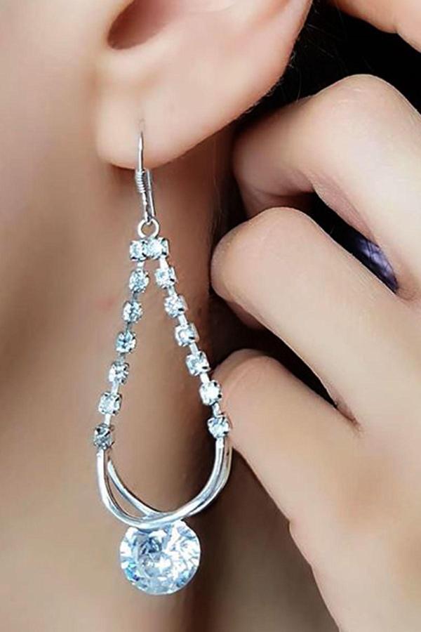İtalyan tasarımı zirkon taşlı gümüş modern küpe - Image 1