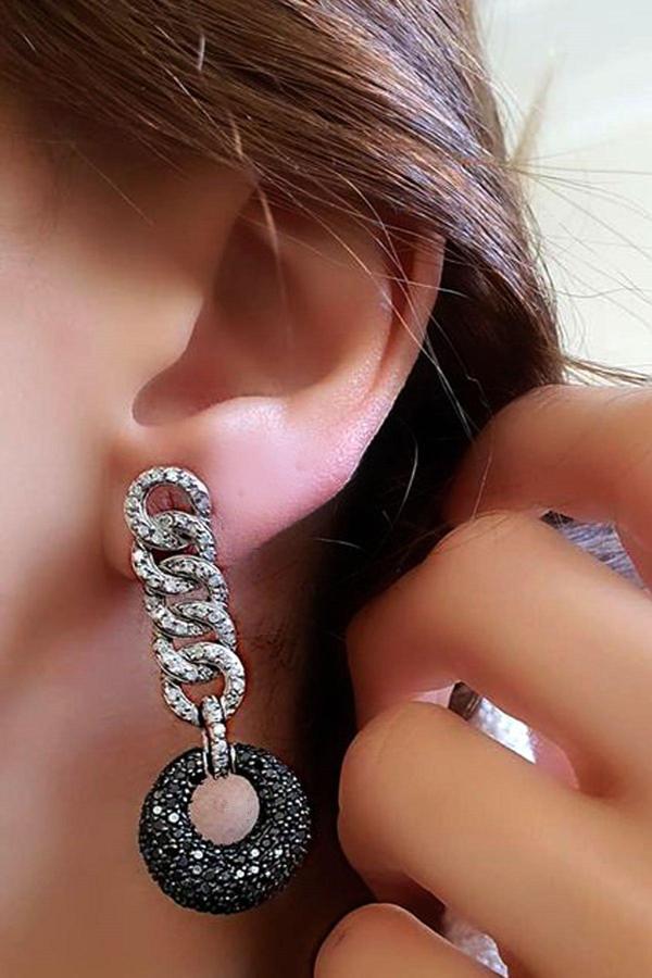 Zirkon ve oniks taş detaylı italyan tasarımı 925 ayar gümüş lüks küpe  - Image 1