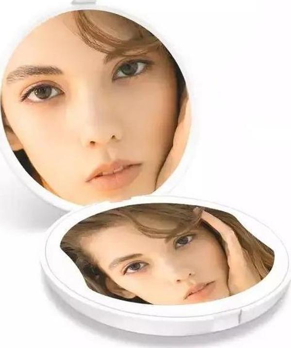 Valkyrie 1X 5X LED Işıklı Makyaj Aynası - Cep Çanta Cüzdan Aynası - Image 1