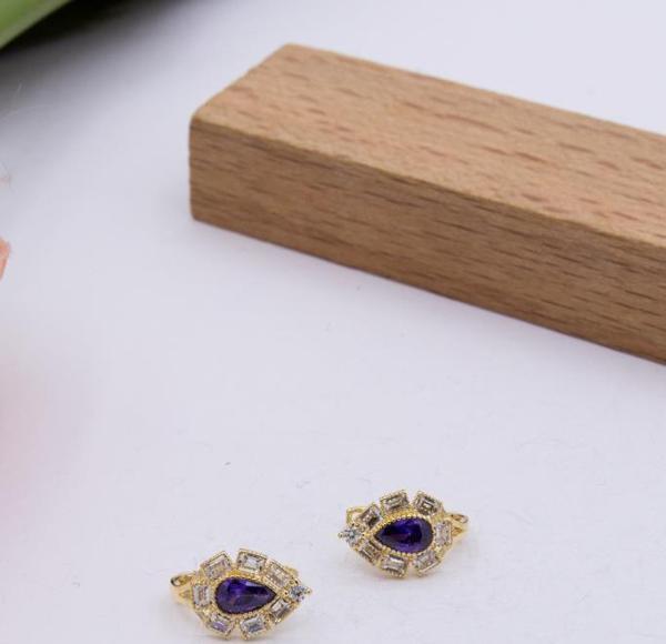 14 Ayar Altın Küpe Damla Lacivert Taşlı Çocuk Küpe - Image 1