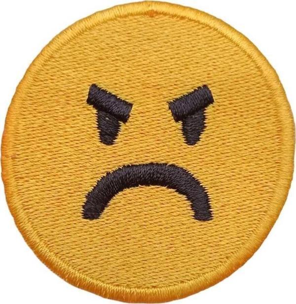 Keskin Nakış Ütü Ile Yapışan Sinirli Emoji Arma Yama Patch 5 Cm - Image 1