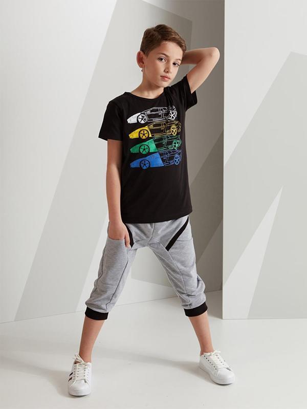 4 Cars Erkek Çocuk T-shirt Kapri Şort Takım - Image 1