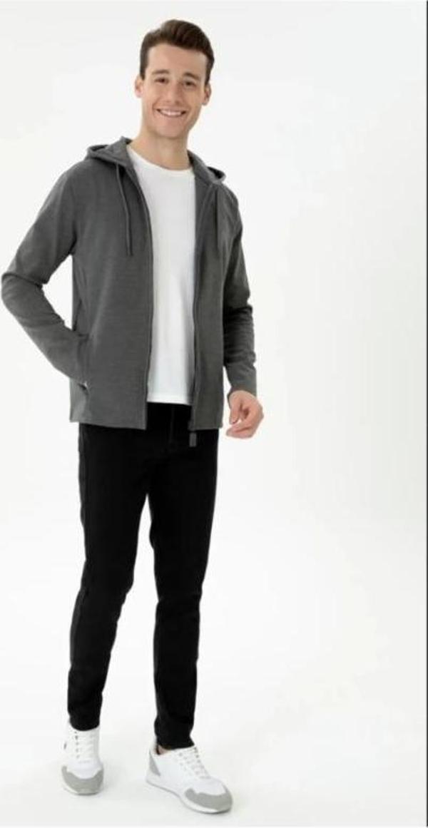 U.S. Polo Assn. Erkek Sweatshirt - Image 1
