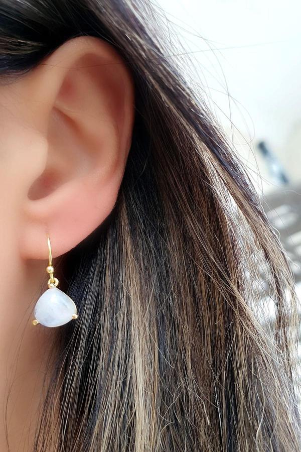 Ay Taşlı 925ayar Gümüş Üzerine Altın Kaplama Tasarım Doğal Taş Küpe  - Image 1