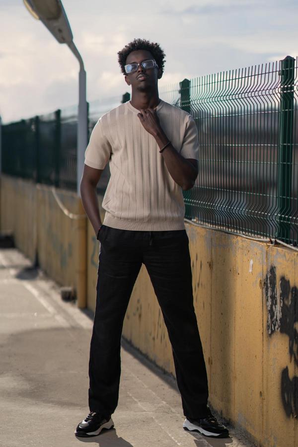 Bisiklet Yaka Rayon Kumaş Kendinden Çizgili Likralı Slimfit T-shirt - Image 1