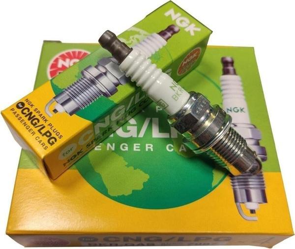 NGK Renault Laguna Sw 3 1996-2002 Lpg Buji 4 Adet Made In Japan - Image 1