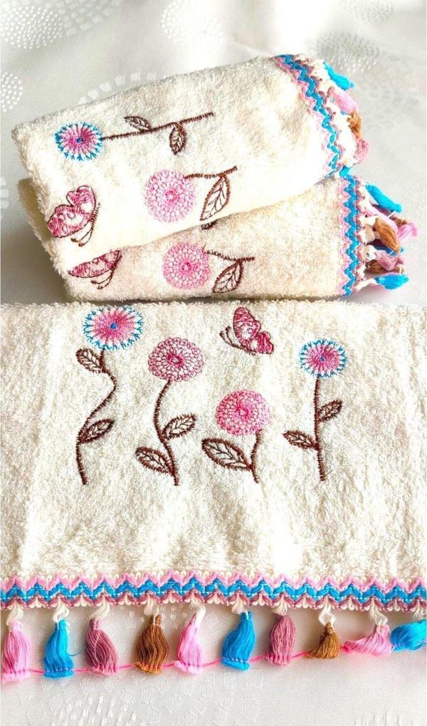 A.Z.H. Annem Çeyizlik 50X90 Cm.  Bukle Dokulu Yeni Trend Kalp Ve Çiçek Nakışlı  El, Yüz  Havlusu (3.Lü Set) - Image 1