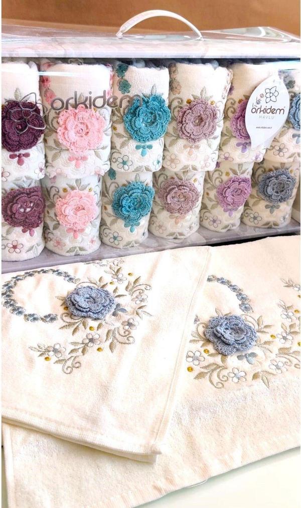 A.Z.H. (12.Li Set) 6 Ad.50X90Cm, 6 Ad.30X50Cm.Kadife Çeyizlik Nakışlı 3D El İşlemeli Havlu Hediyelik Kutuda - Image 1