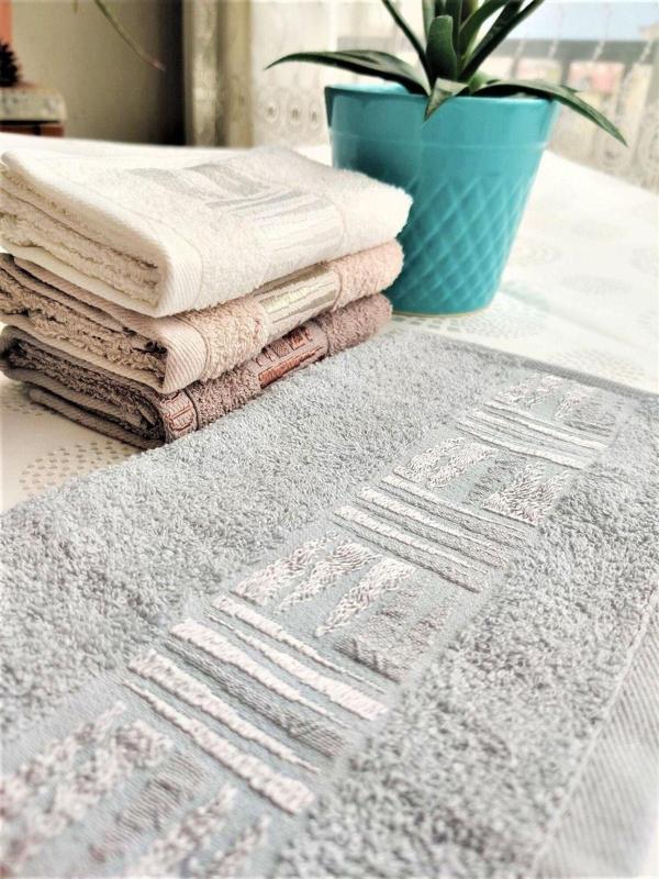 Z&N Style Bukle Jakarlı Çeyizlik 30X50 Cm 4'Lü Mutfak Ve El Havlu Seti - Image 1