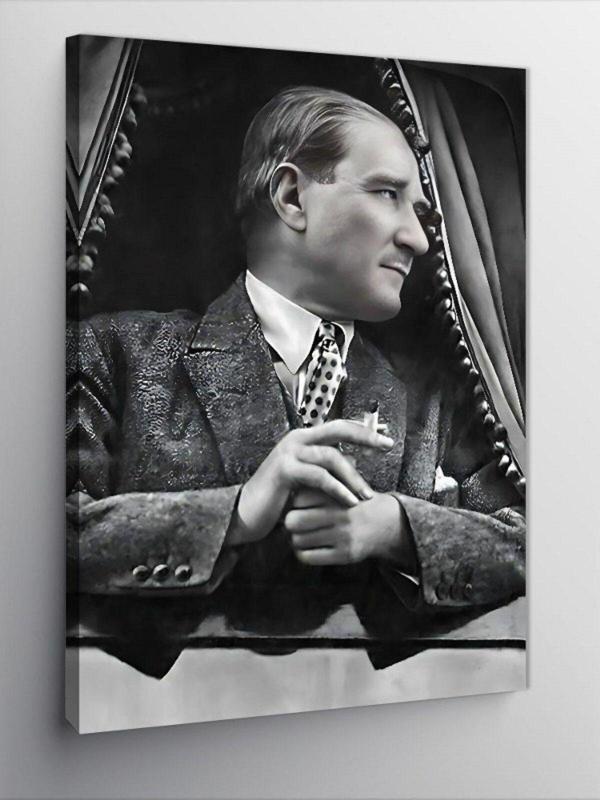 Kanvas Tablo Mustafa Kemal Atatürk - Image 1
