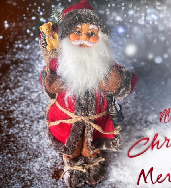 Yılbaşı Süsü Noel Baba Biblo Figür Büyük Boy 45cm - Feneri, Ayılı Hediye Çuvalı ve Aksesuarları ile - Image 1