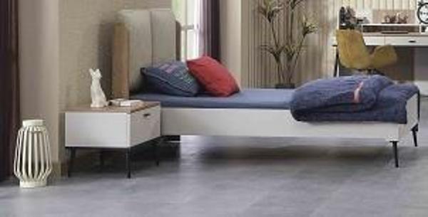 Karyola-komodin Urlu ROMA 90440 Model Kayın Torna Kalite Yüksek Ayak El yapım - Image 1