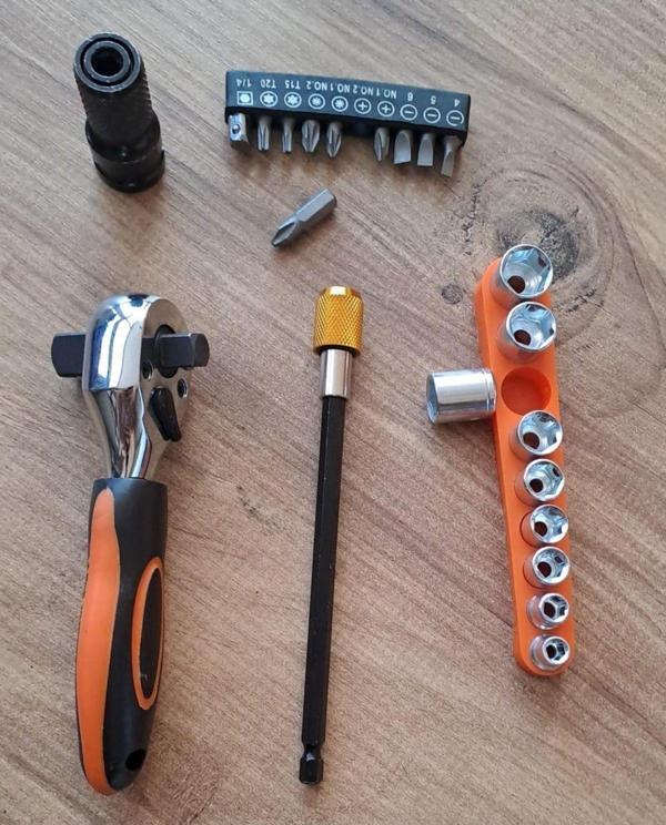 Depolife Fonksiyonel Cırcır Kolu Lokma Seti 10Lu Bits Uç 9Lu Lokma Anahtar Takımı 22 Parçalı Cırcırlı Lokma - Image 1