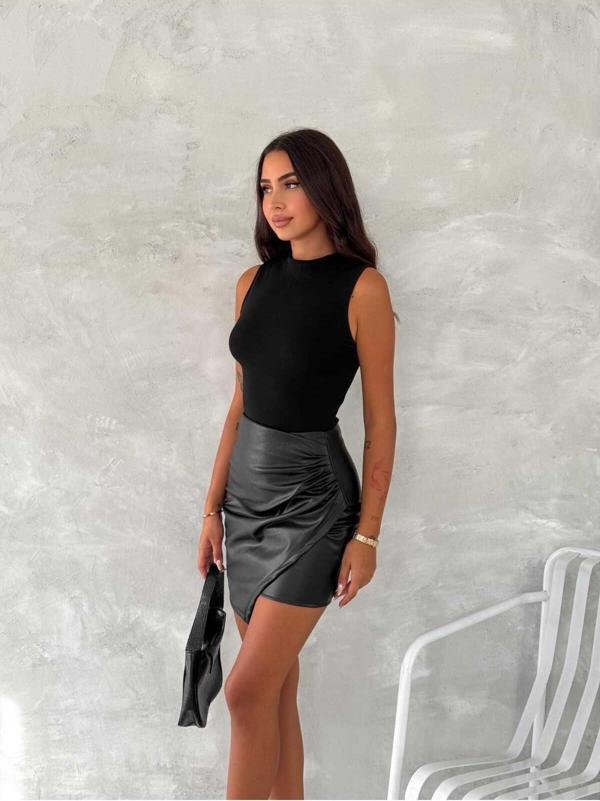 Işılda Yanı Büzgülü Mini Deri Etek Siyah L - Image 1