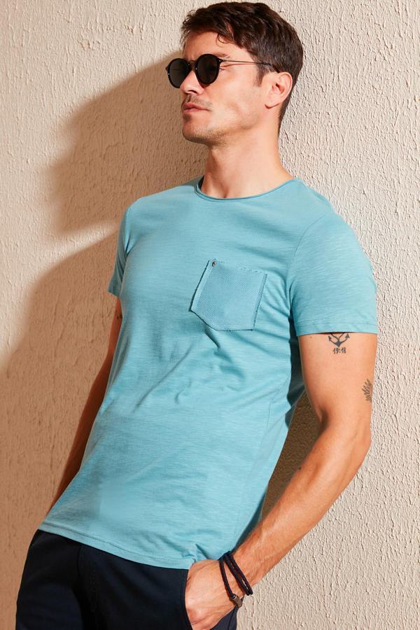 Buratti % 100 Pamuklu Slim Fit Bisiklet Yaka Cepli Erkek T Shirt 5902000 MAVİ - Image 1