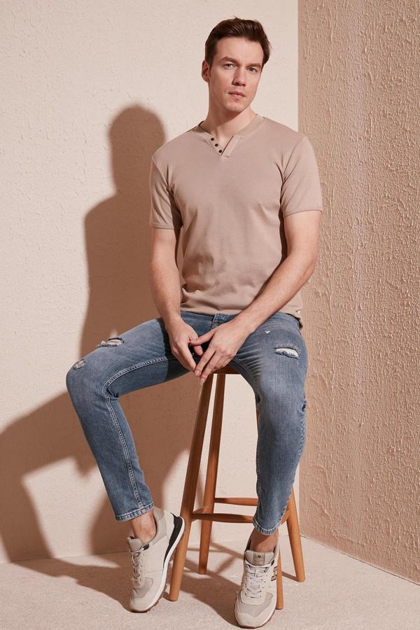 Buratti % 100 Pamuklu V Yaka Slim Fit Erkek T Shirt 5902122 TAŞ - Image 1