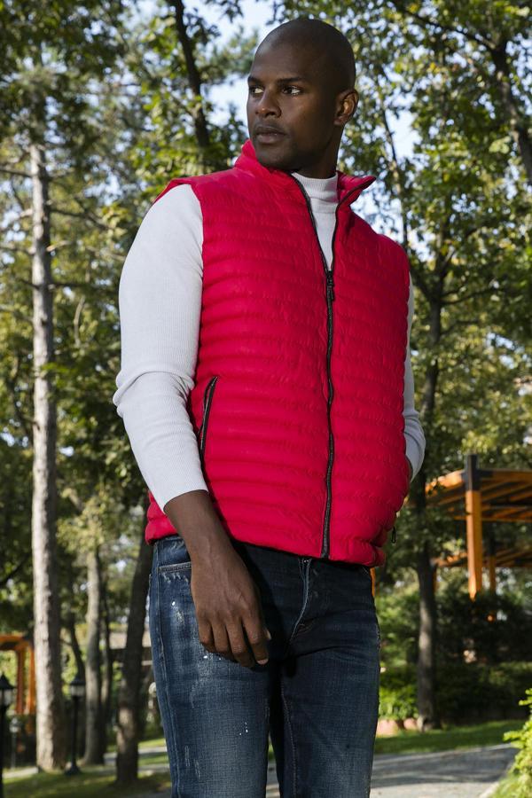 Buratti Slim Fit Suya ve Rüzgara Dayanıklı Dik Yaka Konforlu Şişme Erkek Yelek 649020 KIRMIZI - Image 1