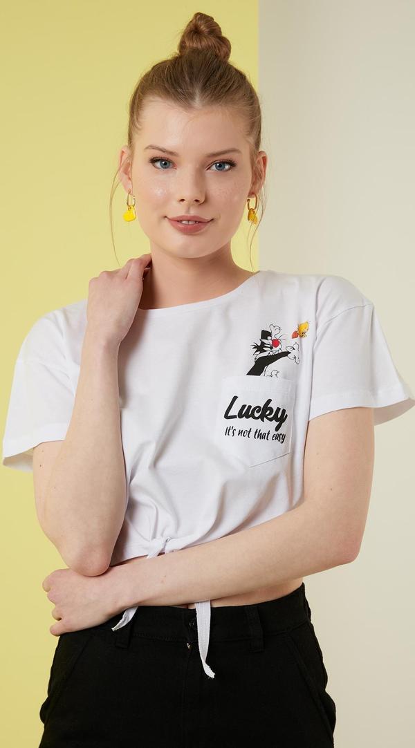 Lela Baskılı Bisiklet Yaka Bağlama Detaylı % 100 Pamuk Bayan T Shirt 5411097 BEYAZ - Image 1