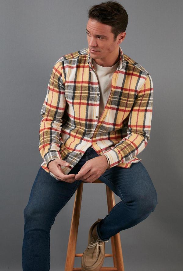 Buratti Ekoseli Uzun Kollu Slim Fit Kışlık Erkek Gömlek CF21W112844 HARDAL - Image 1