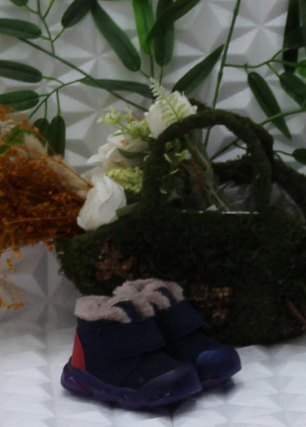 Vicco 946.B24K.437 Mind Lacivert Işıklı Erkek Çocuk Bot - Image 1