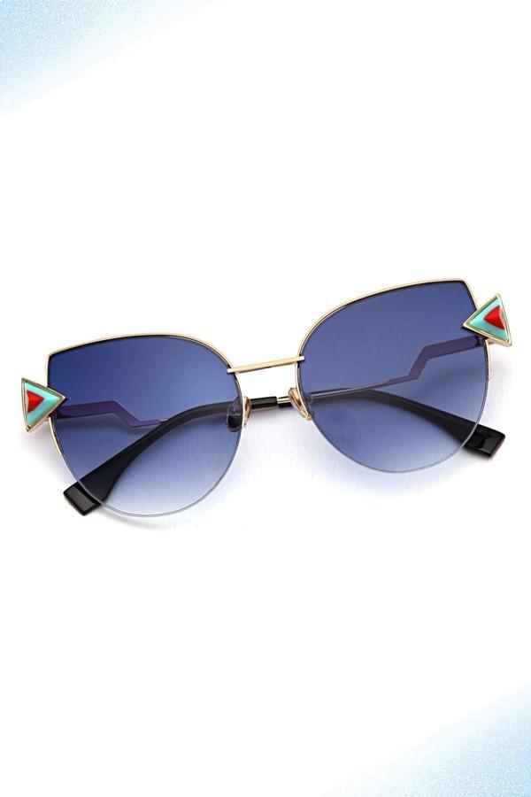 Angel Eyes Kadın Güneş Gözlüğü Cat Eyes Tasarım Gold Çerçeve Üçgen Işlemesi Siyah Cam - Image 1