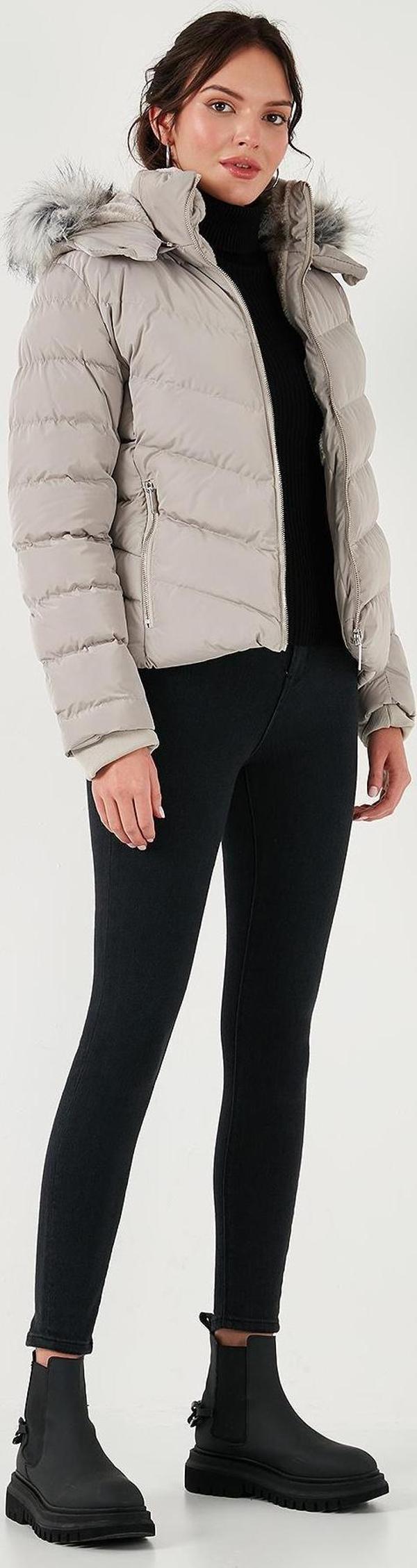 Lela Regular Fit Çıkarılabilir Kapüşonlu Fermuarlı Cepli Şişme Bayan Mont 497DİNA EKRU - Image 1