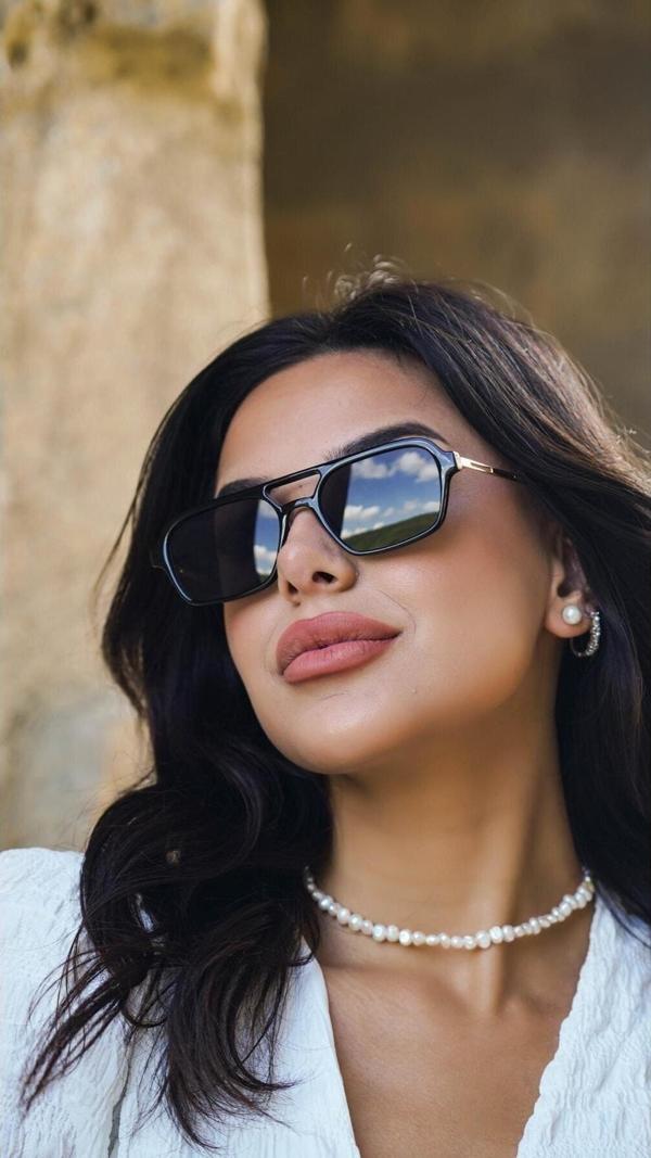 Angel Eyes Kadın Güneş Gözlüğü Dikdörtgen Siyah Çerçeve Siyah Cam - Image 1