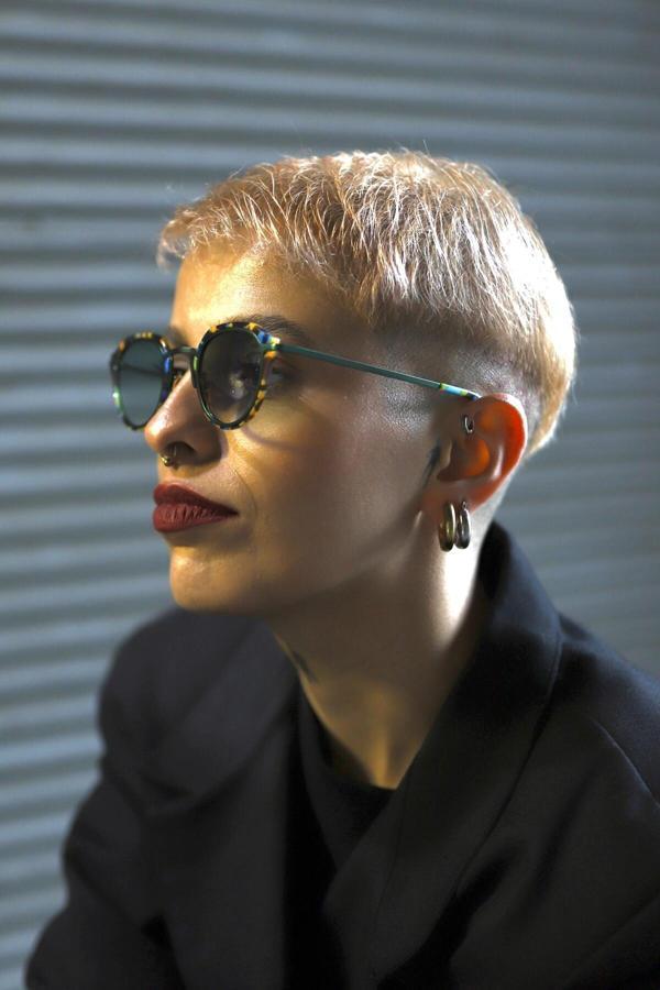 Angel Eyes Oval Tasarım Renkli Yeşil Çerçeve Soft Yeşil Cam Kadın Güneş Gözlüğü - Image 1