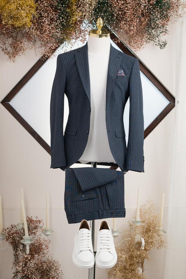 Slimfit Çizgili Mono Yaka Çift Yırtmaçlı Likralı Jogger Takım Elbise - Image 1