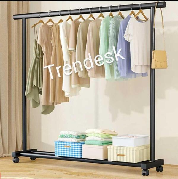 TRENDESK Metal Siyah Düz  Konfeksiyon Askısı  Elbise Askılığı Tekerlekli 1039-Cn - Image 1