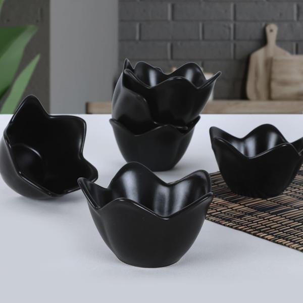 Keramika Mat Siyah Zambak Çerezlik 12 Cm 6 Adet - Image 1