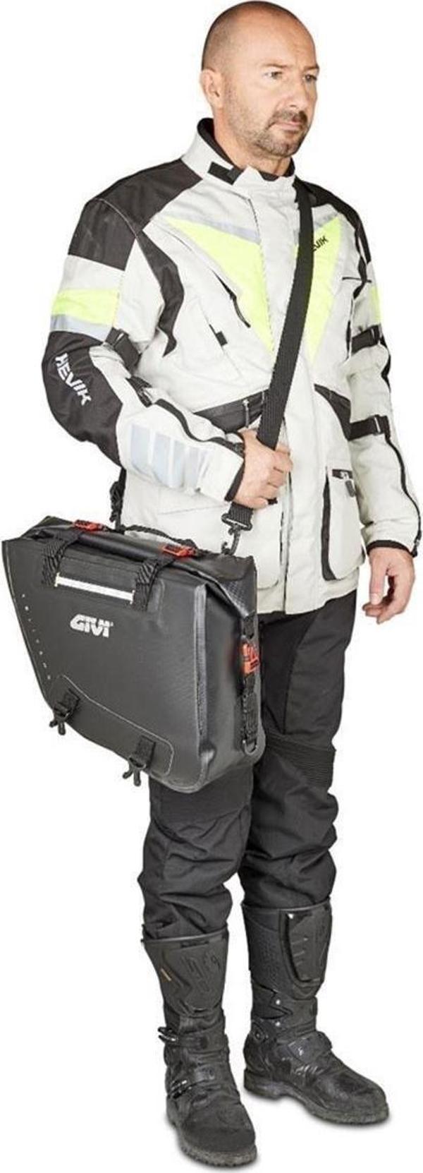 Givi GRT718 Kumaş Yan Çanta - Image 1