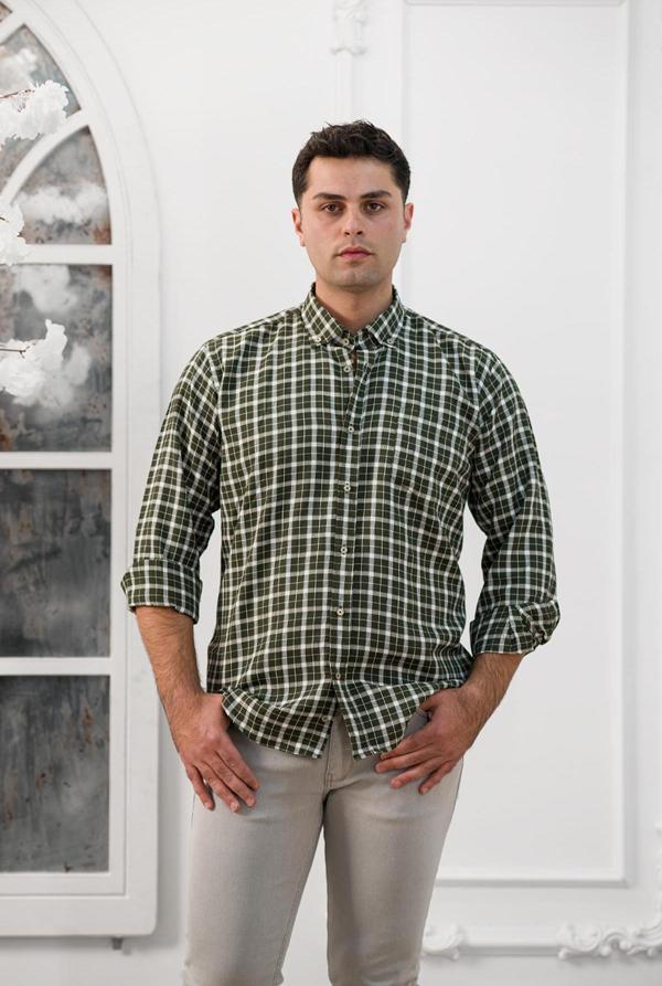 Advante Geniş Ve Rahat(Bol) Kesim Cepli Ekoseli Yaka Düğmeli Klasik Erkek Gömlek - Image 1