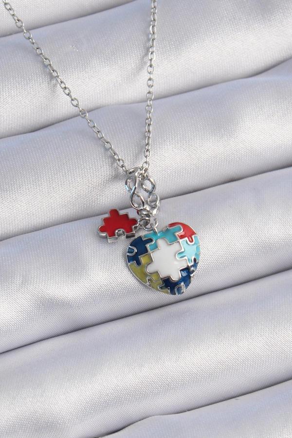 316L Çelik Gümüş Renk Yapboz Motif Kalp Figür Charm Model Kadın Kolye - TJ-BKO9315 - Image 1