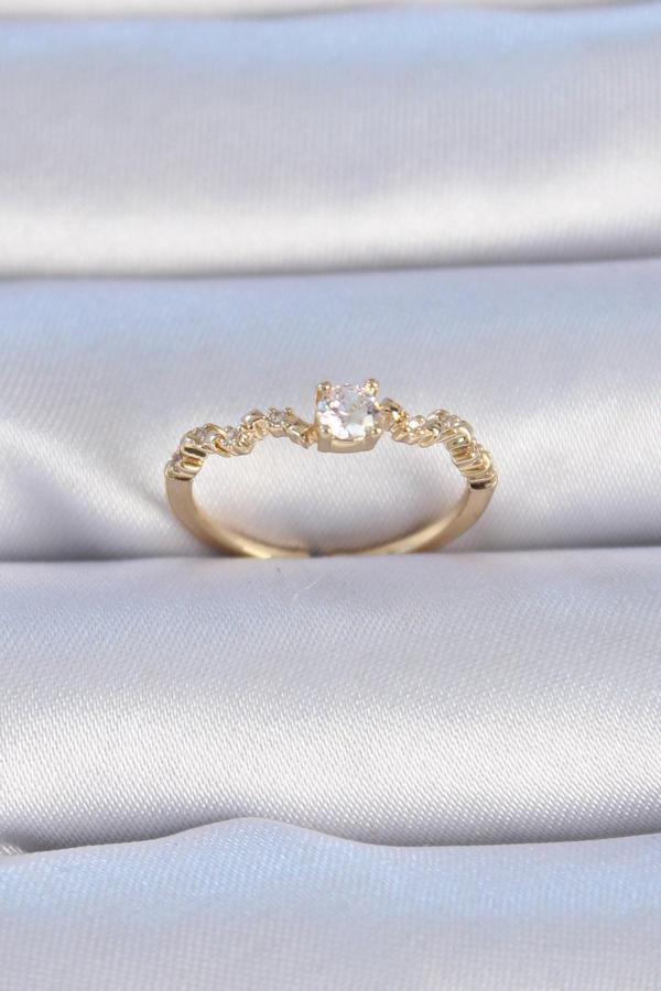 Pirinç Gold Renk Tek Taş Model Zirkon Taşlı Kadın Yüzük - TJ-BYK3314 - Image 1