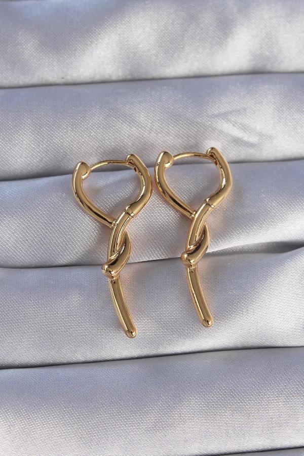 Pirinç Gold Renk Sarmal Çubuk Tasarımlı Uzun Küpe - TJ-BKP9086 - Image 1