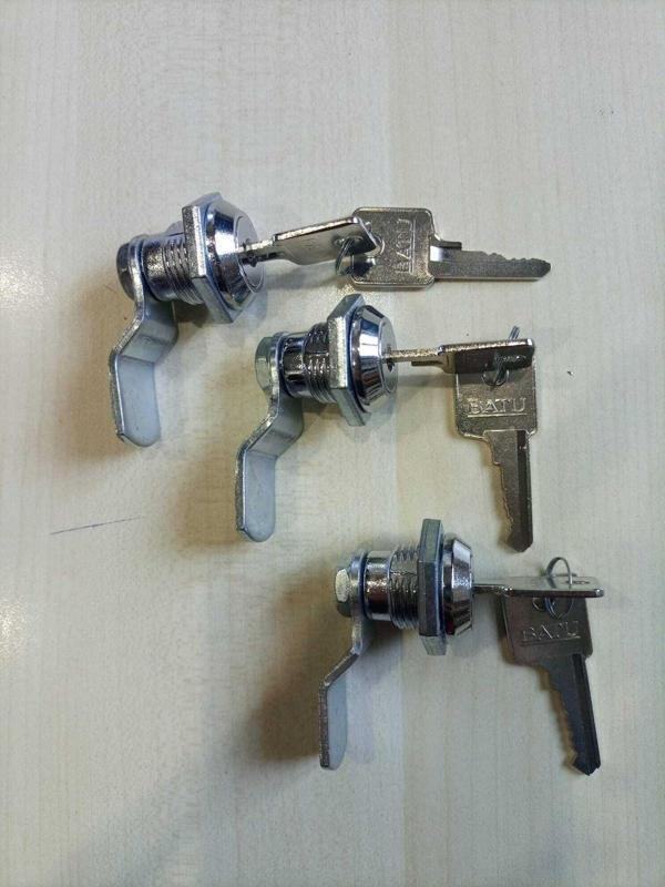 Batu Şafak25 3'Lü Dolap Kilidi Anahtarlı Acemi Asker Ve Bedelli Asker Dolap Kilidi (3 Adet) - Image 1