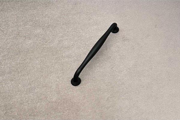 Dekor Oba Mat Siyah Mobilya Dolap Tv Ünitesi Yatak Odası Vestiyer Mutfak Çekmece Kulpu 128 Mm 4 Adet - Image 1