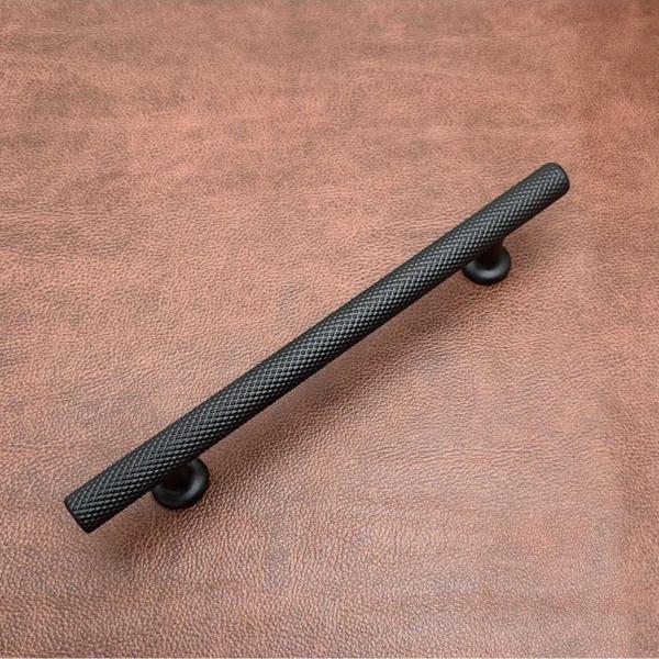 Mobilya Dolap Kulpu Mutfak Çekmece Kulpu Çizgili Doruk Mat Siyah 160 Mm 10 Adet - Image 1